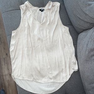 Womens top- ANA large. Lavender